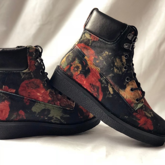 Mia Shoes - MIA Prepster V Black Floral Velvet Boots.